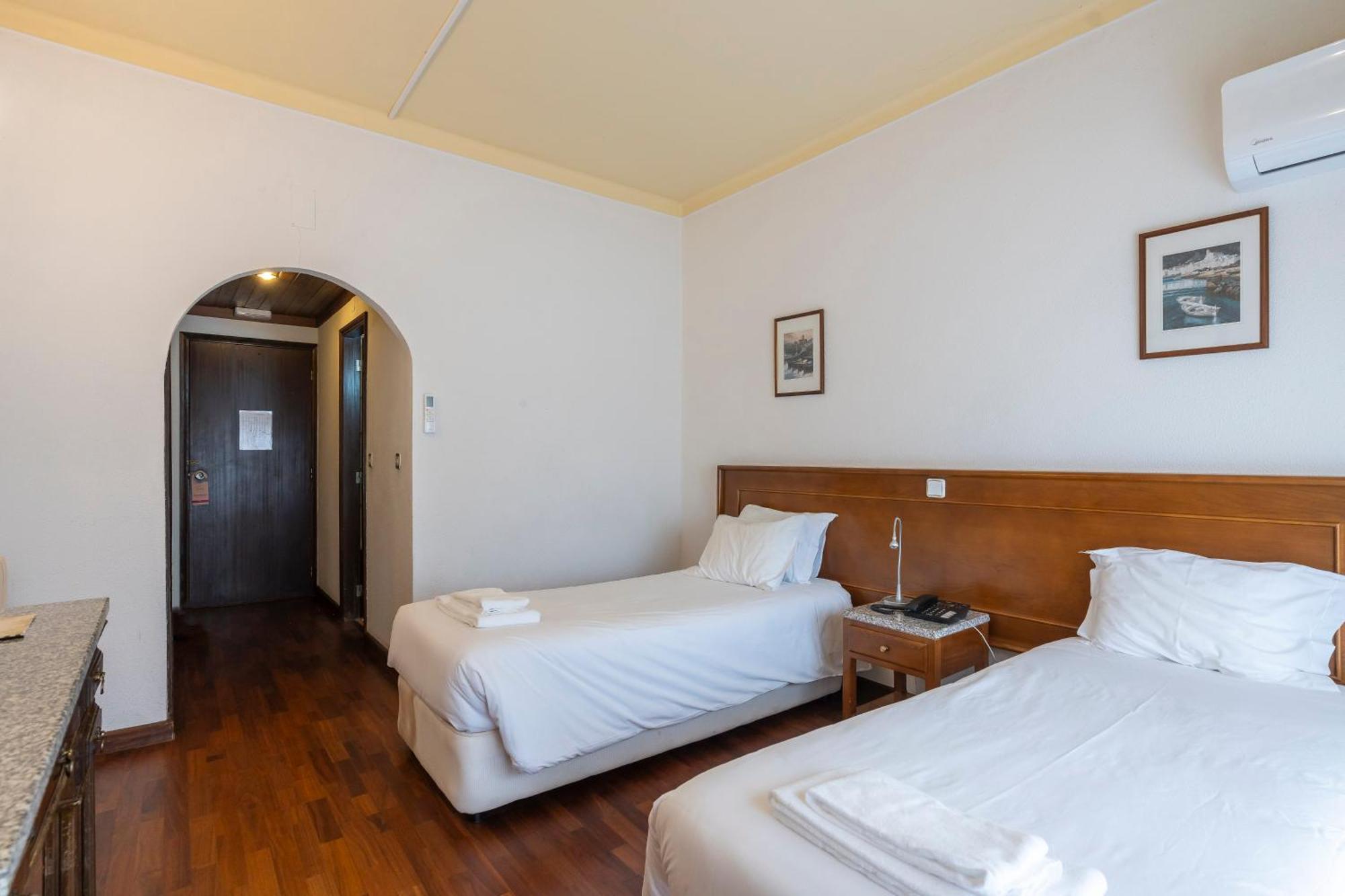 Lavanda Hotel Mira Serra Celorico Da Beira Buitenkant foto